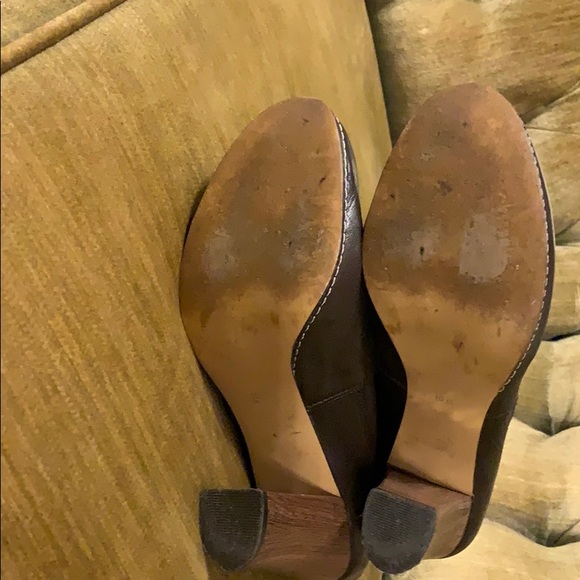 Charles and david brown leather knee High boots - Picture 3 of 5